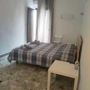 https://airport-room-reception-h24-trasfert-aeroporto-gratis.sicilyhotelsitaly.net